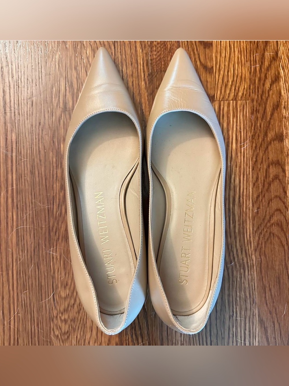 Stuart Weitzman Beige Leather Flats Size 9